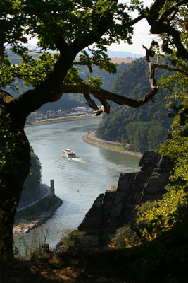 Loreley im Mittelrheintal Loreley im Mittelrheintal - © Mosellandtouristik GmbH