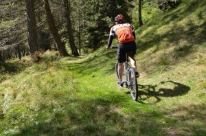 abfahrt trail heckansicht (c) Felix