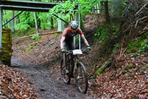 Kreuzungspunkt der Strecke mit Stahlbrücke, Bild (c) Feistel Racing