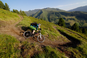 Mayrhofen_Biken_15x10_300dpi