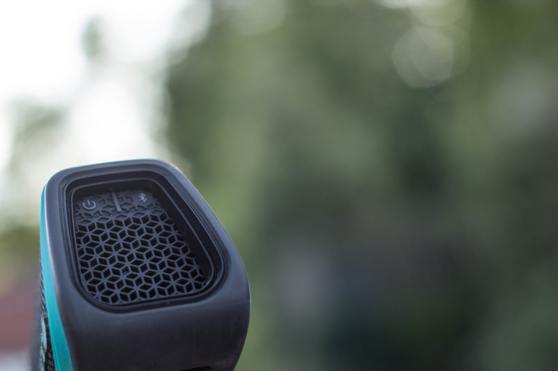 Etwas umständlich zu bedienende Knöpfe am Fugoo Sport Speaker