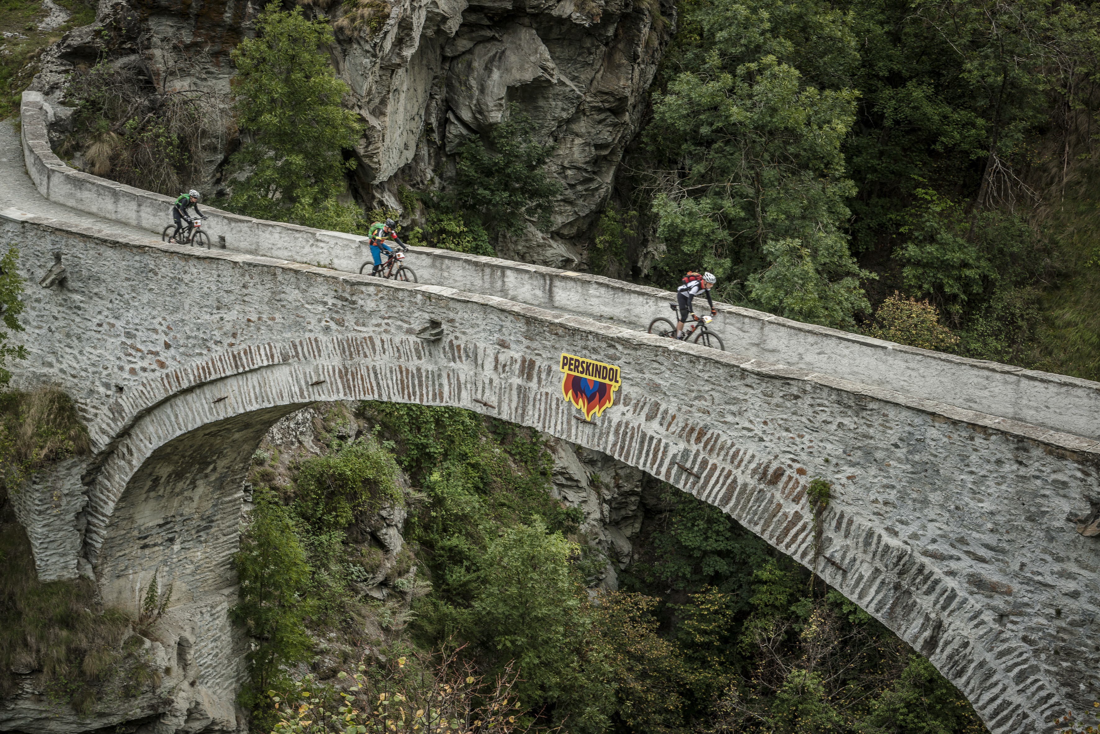 PERSKINDOL_SWISS_EPIC_stage4_Bridge_Stalden_credit_apix