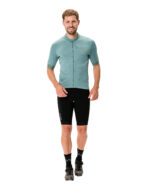 Kuro Trikot und Bib Tight